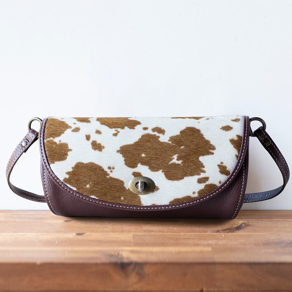 フラップ型ショルダーバッグ (ハラコ) 【ak-18nch】 | artigiano Ι