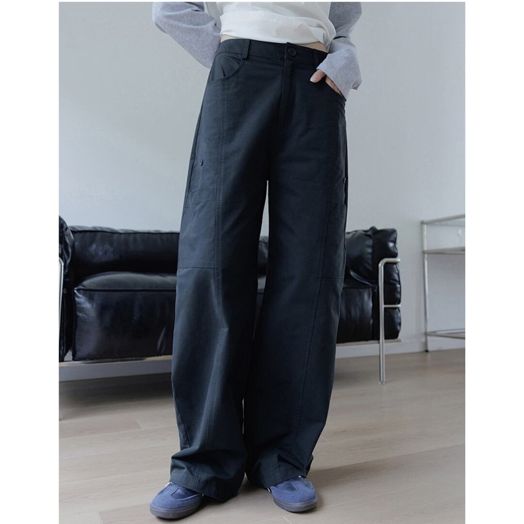 wide straight cargo pants