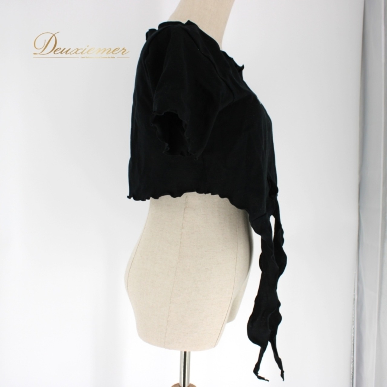 社交ダンス 衣装 スタンダード トップス レッスンウェア 練習着 チャコット Chacott 黒 ブラック系 半袖 シンプル ロゴ ホワイト系 白 アーバン ブラック 洗練された ラインストーン ベーシック レディース トップス オシャレ ダンストレーニング ファッション 半袖Tシャツ 綿 ポリエステル ストレッチ 競技用ダンス 体型カバー カジュアル トレーニングウェア