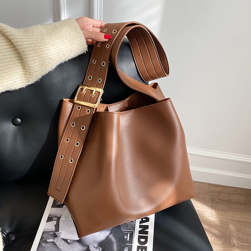 スタンダードオータムウィンター レトロ 秋物 冬物 メッセンジャーバッグ Tiancai_Wing_Bag30204273175