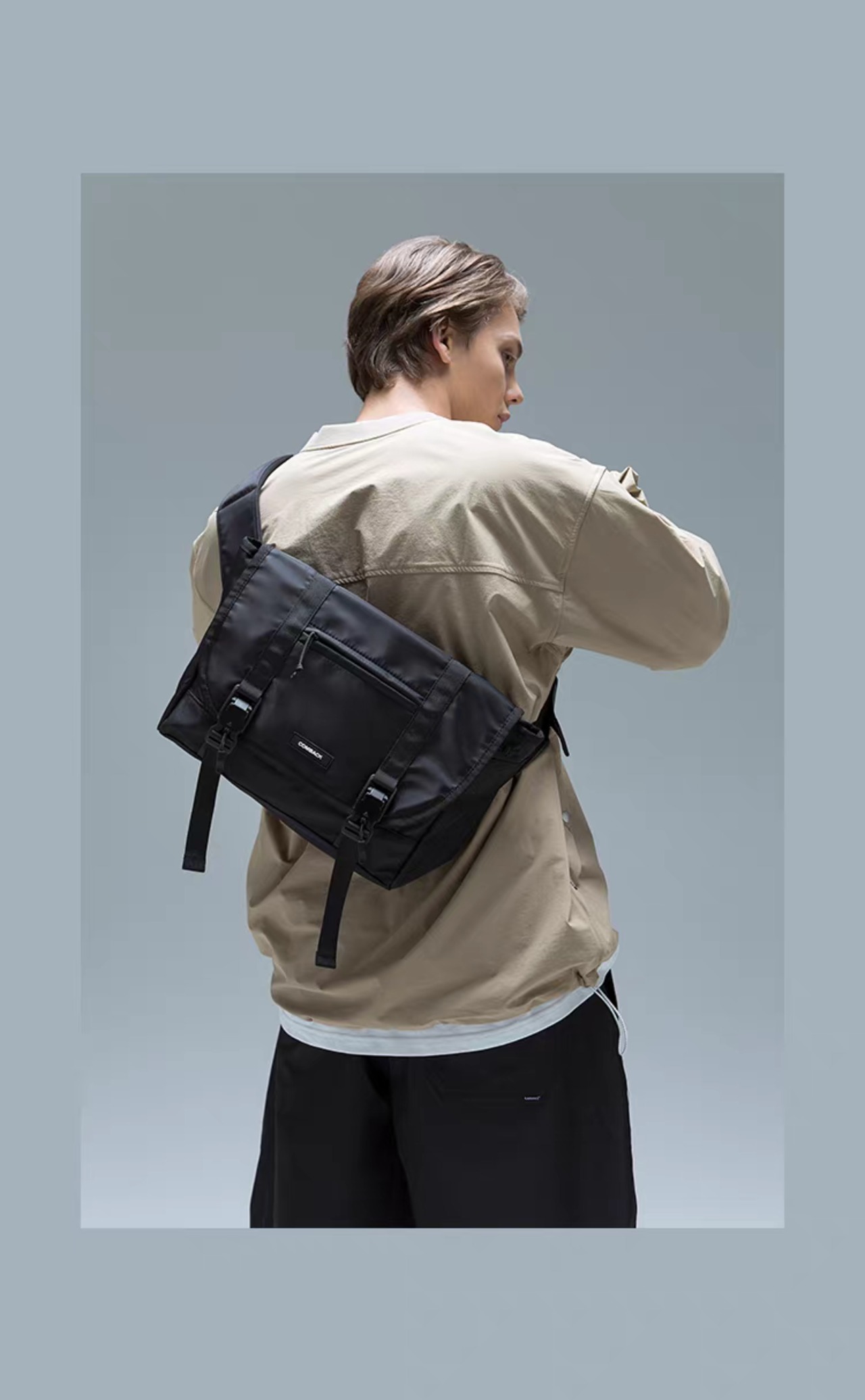 COMBACK FIDLOCK磁気バックル メッセンジャーバッグ