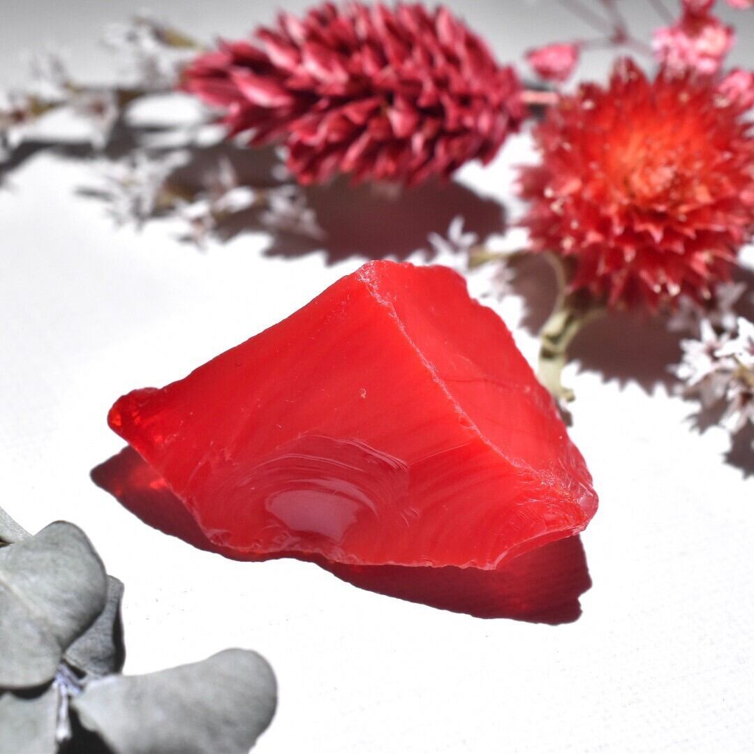 インドネシア産アンダラクリスタル原石 クラウディレッドA