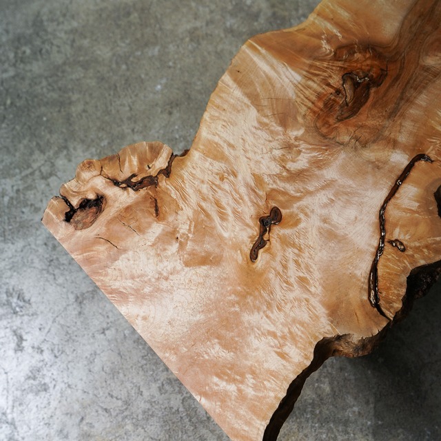 栃の一枚板 ローテーブル