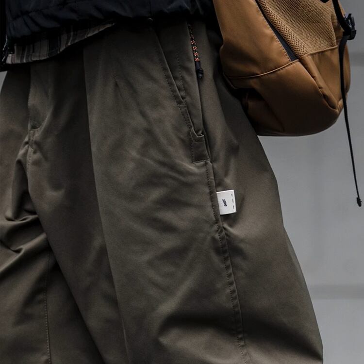 ★DOUBLE PLEATED CURLING TAPERED PANTS　　　A0754