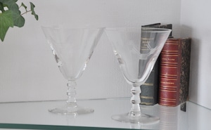 Cocktail glass pair
