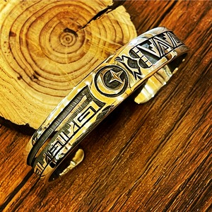 ルシオンコインバ（Lucion Koinva）ムーン&スターバングル