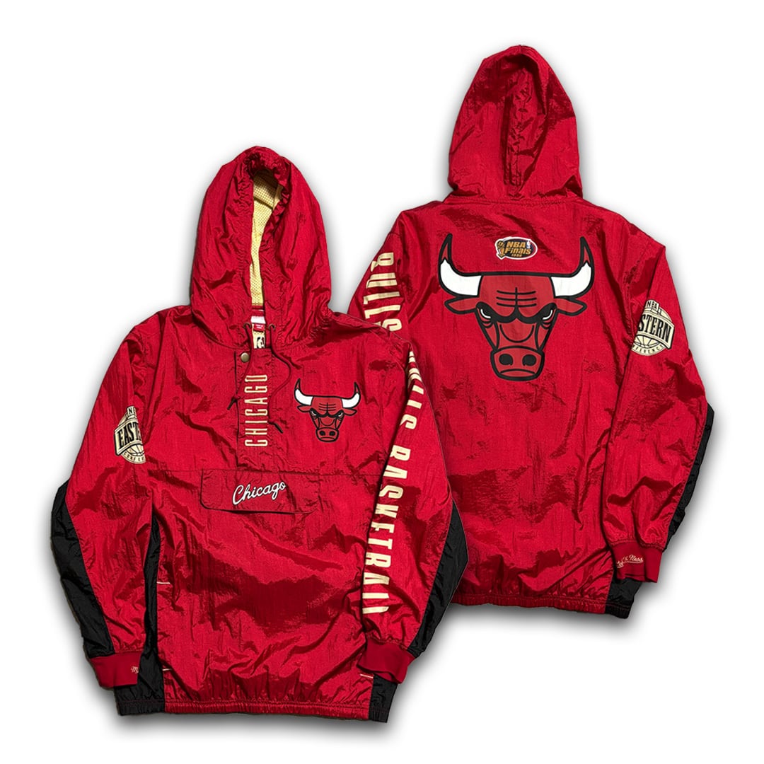 Chicago Bulls -1998 NBA Finals- Half-Zip Nylon Jacket. Mitchell & Ness