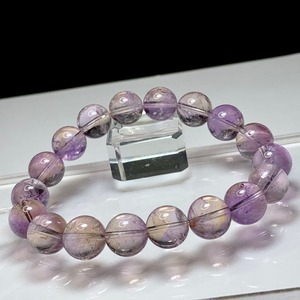 1.可愛い色合い☆ほんのりアメトリン ブレスレット