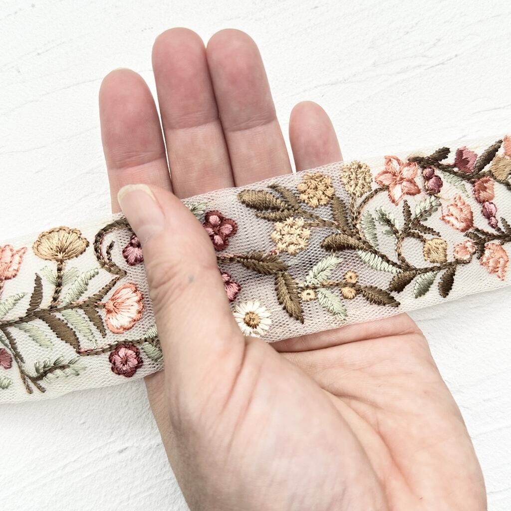 1394 新作*カラフルインド刺繍リボンタッセル*ピンクオレンジカボション 1394 新作*カラフルインド刺繍リボンタッセル*ピンクオレンジ