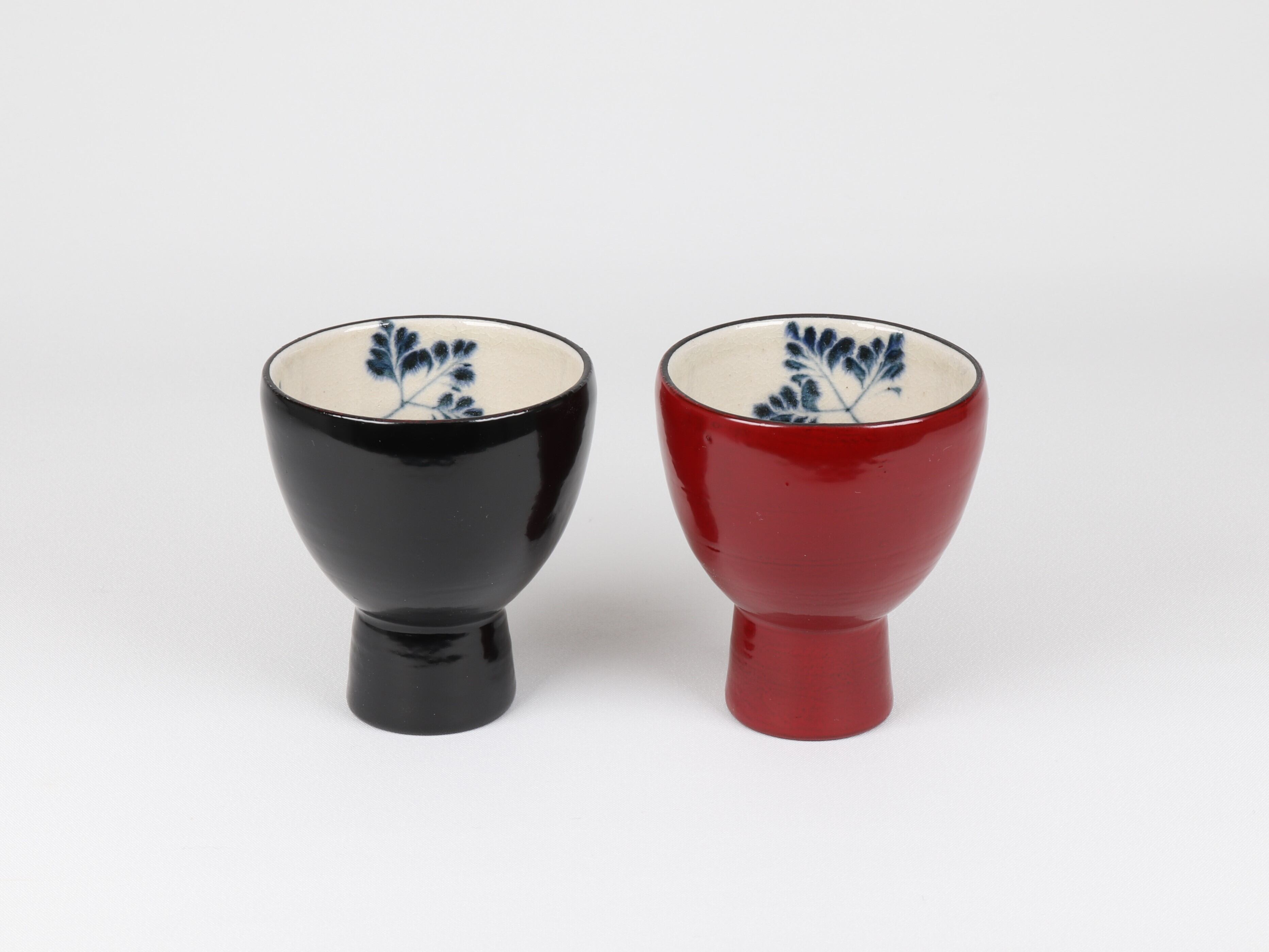 漆陶 高台盃 シダ 黒【アウトレット】