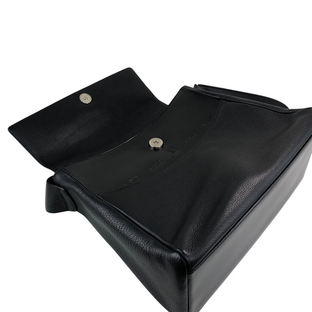 LOEWE ロエベ ショルダーバッグ ブラック ロゴ型押し レザー vintage ヴィンテージ オールド ni55eb