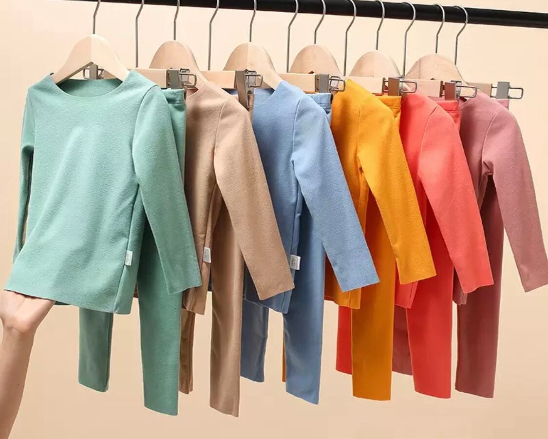 上下2点セット / セットアップ / ウォームインナー / 女の子 / 男の子 / 〜150サイズ( A〜F )