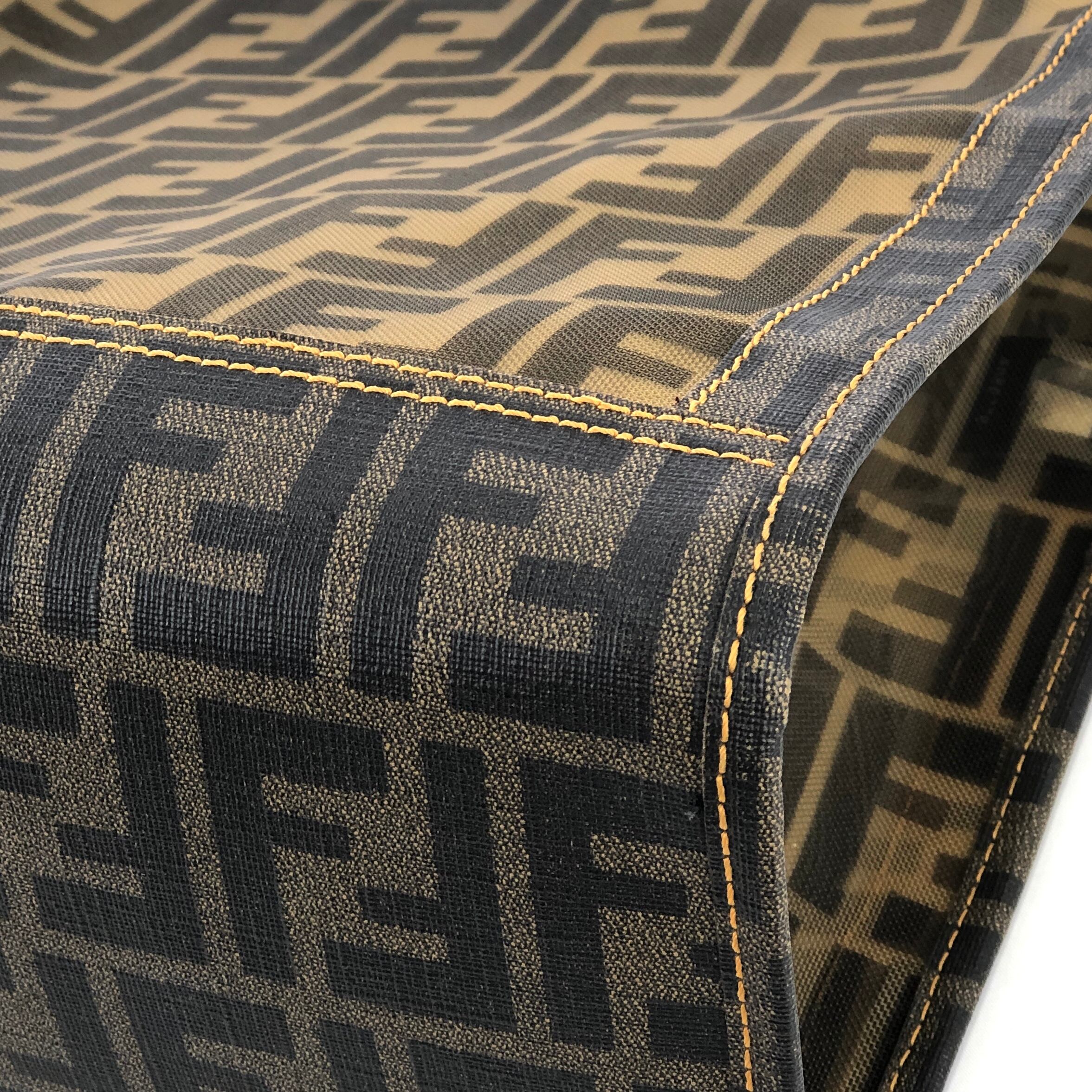 FENDI フェンディ ズッカ PVC×メッシュ 総柄 ポーチ付き トート