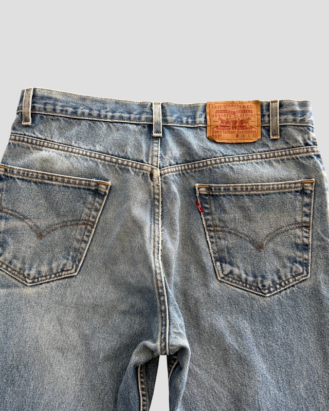 -Levis- Vintage 90s W36L32 517 Boot Cut Denim Pants