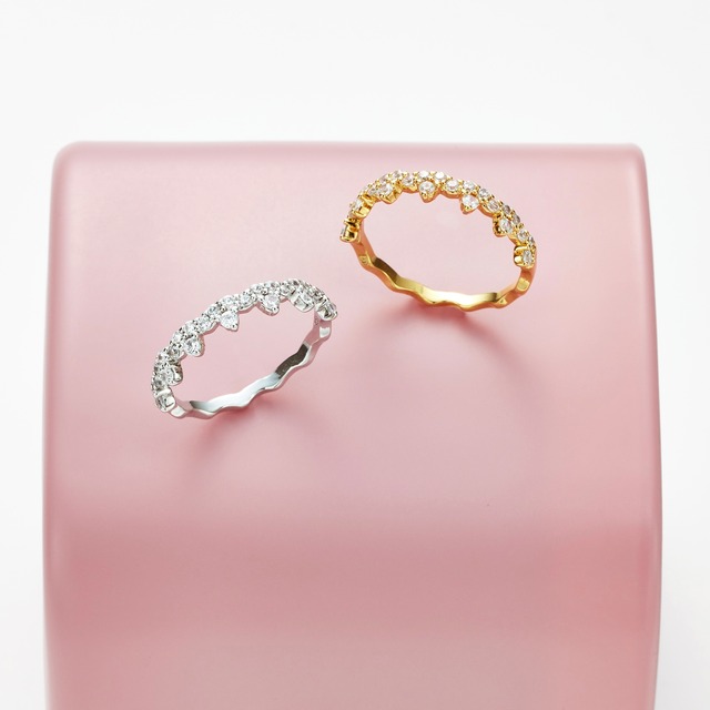 Tiara ring