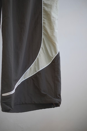 Nylon Easy Pants / BROWN