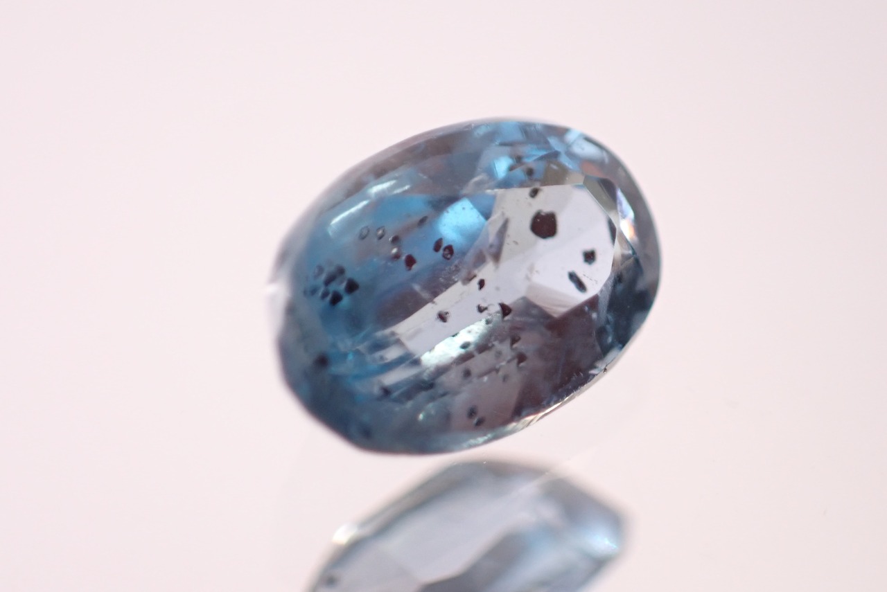 インディゴカイヤナイト　0.65ct　[D3-257]