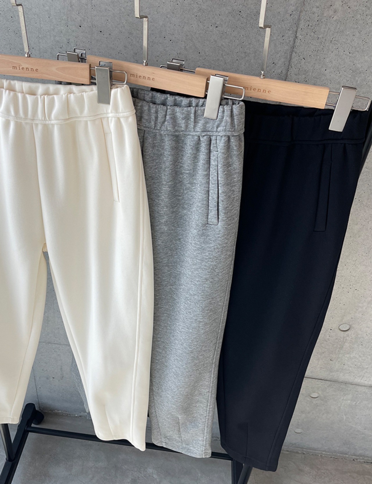【訳あり】裏起毛ver.Pin-tuck Jogger Pant_Ivory・Free