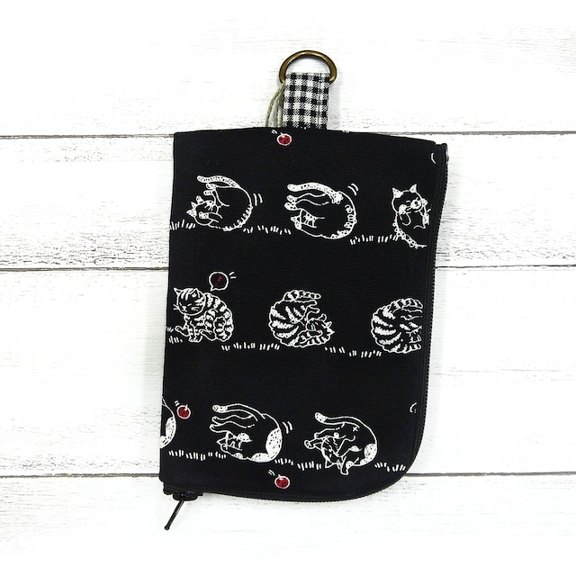 【リコリス】黒猫柄カードケース付きキーケース/キーケース