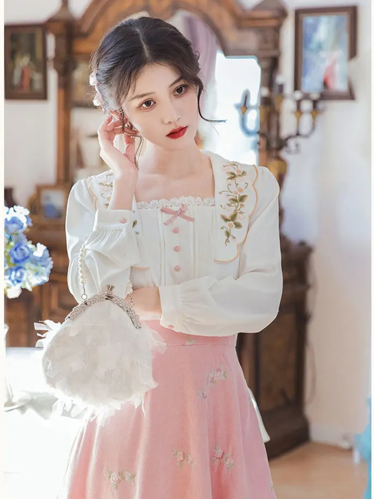 【0140】Flower Embroidery By-color Long Sleeve Dress