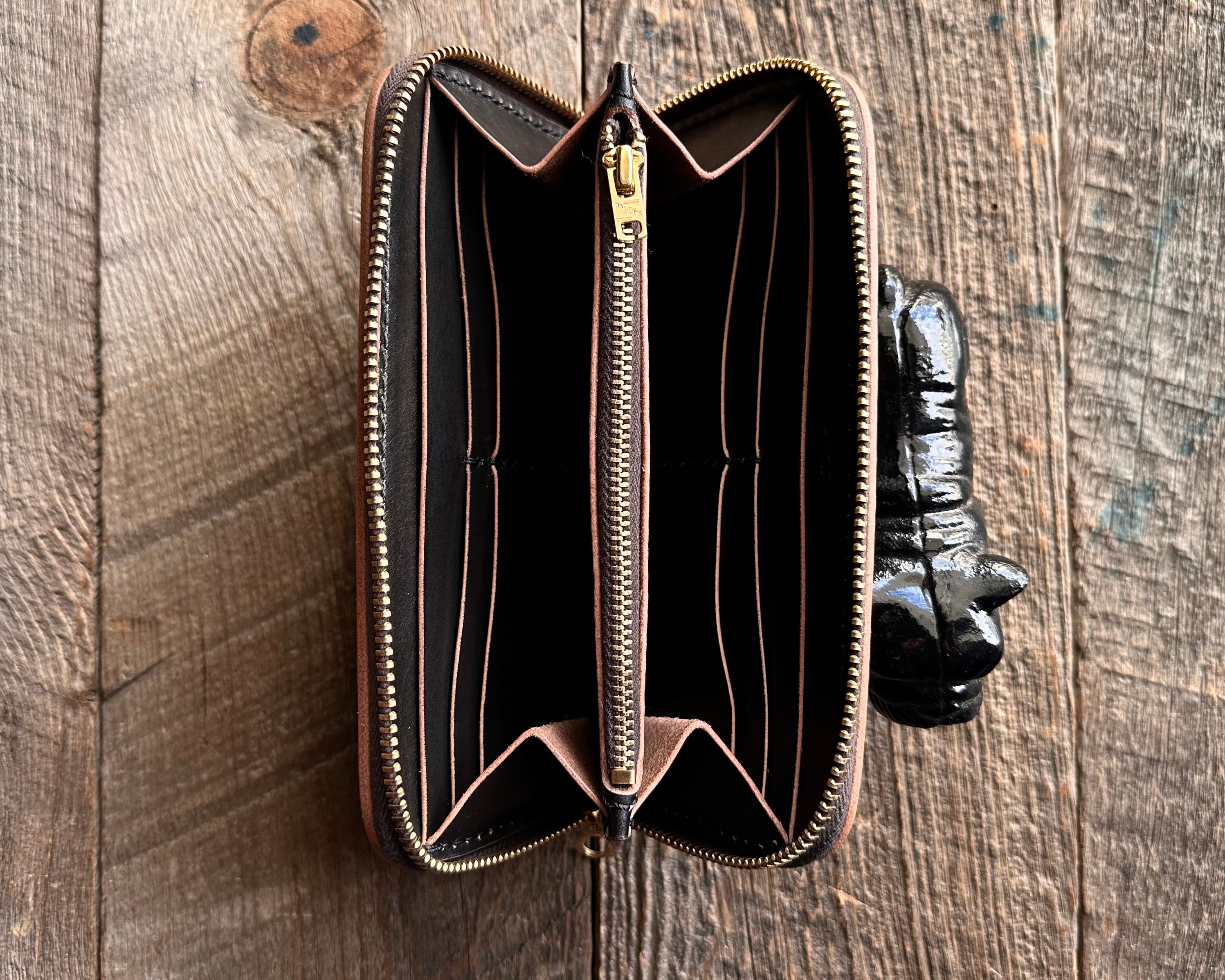 ROUND ZIP LONG WALLET | Casoworks