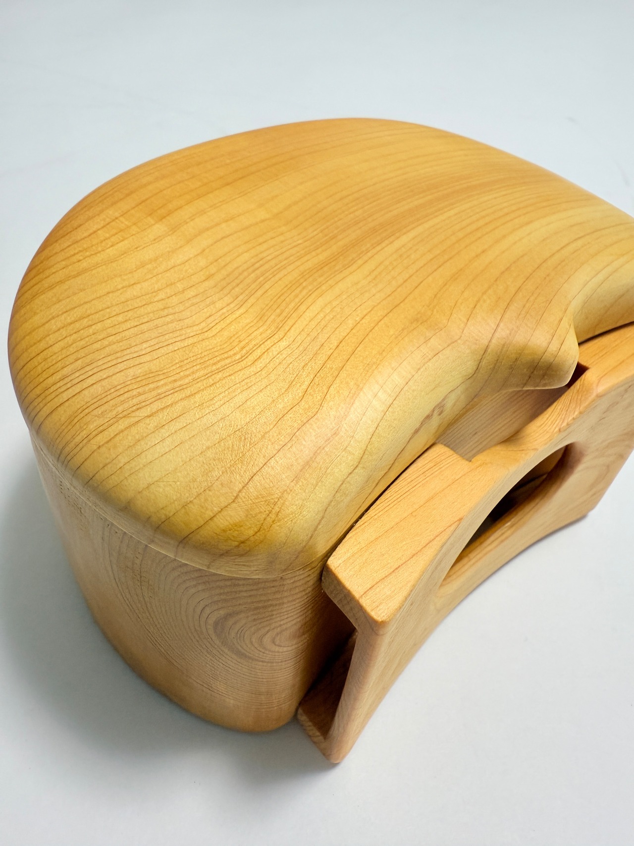 ヒノキ　くりぬきミニタイプ　UROKODO餌箱　落とし込み、ヘチ釣り、前打ち用餌箱