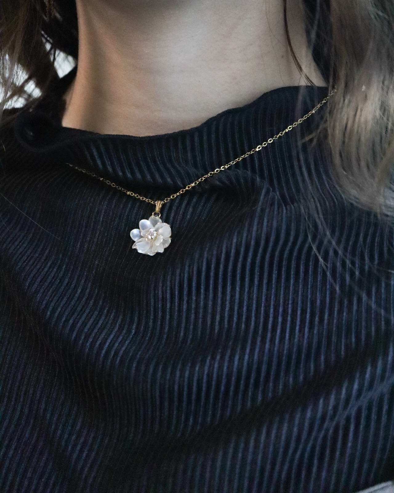 ”尊ぶ（peony dahlia）ネックレス”