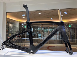 PINARELLO DOGMA F Disc BoB 500サイズ　フレームセット