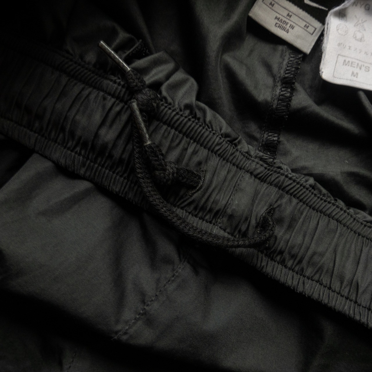 NIKE light weight shell pants