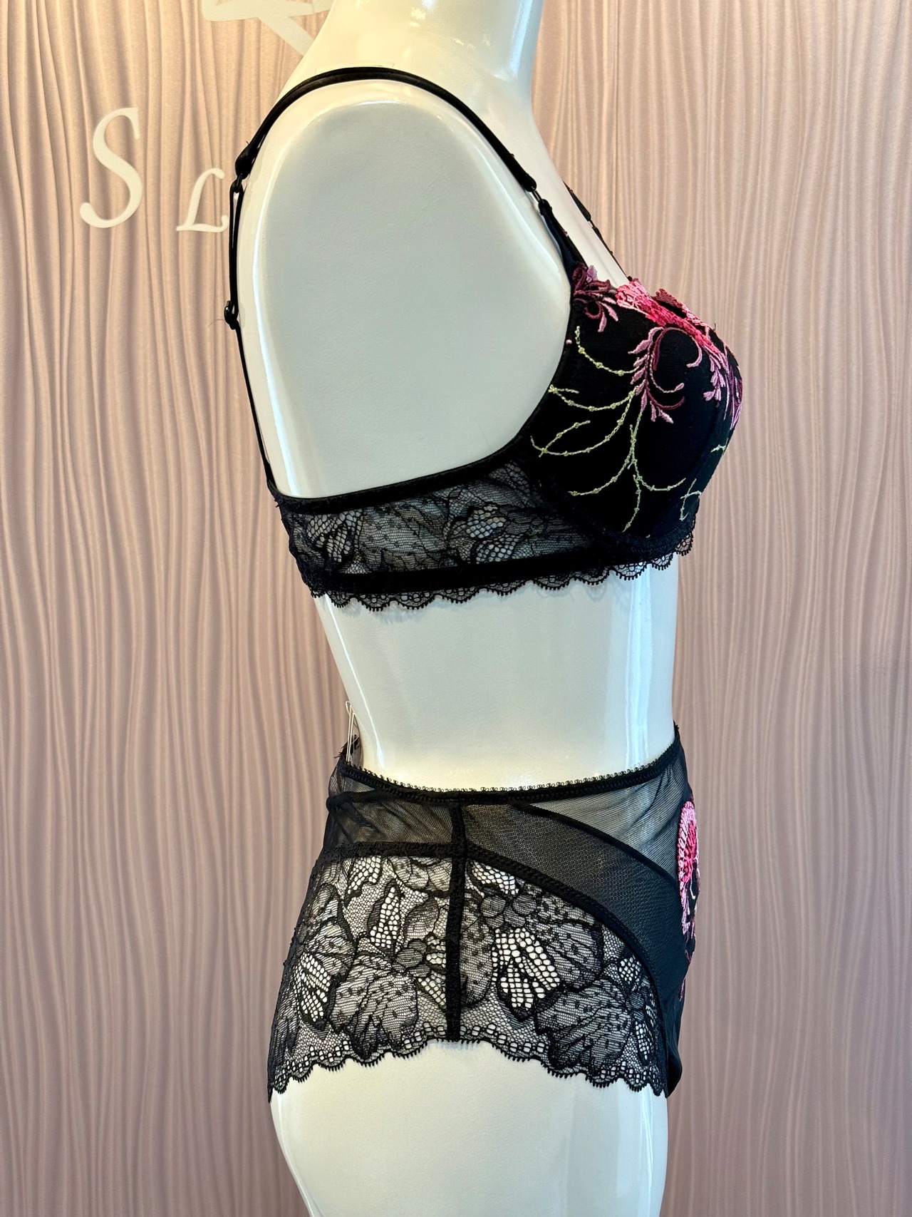 Floraison Passion モールドカップブラジャー リズシャルメル