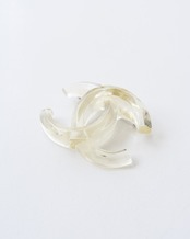 〈CHANEL〉Clear brooch 2002P