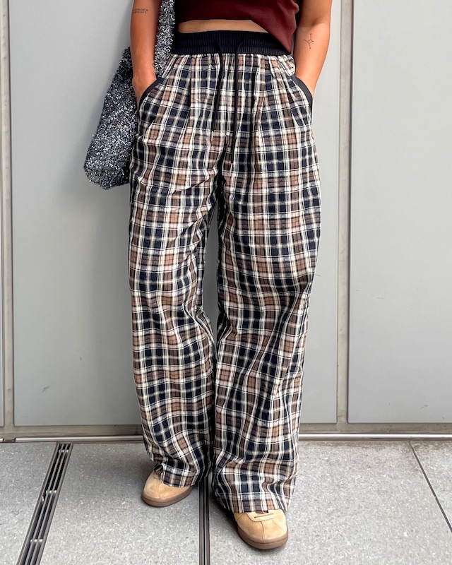 calm plaid wide easy pants <brown>