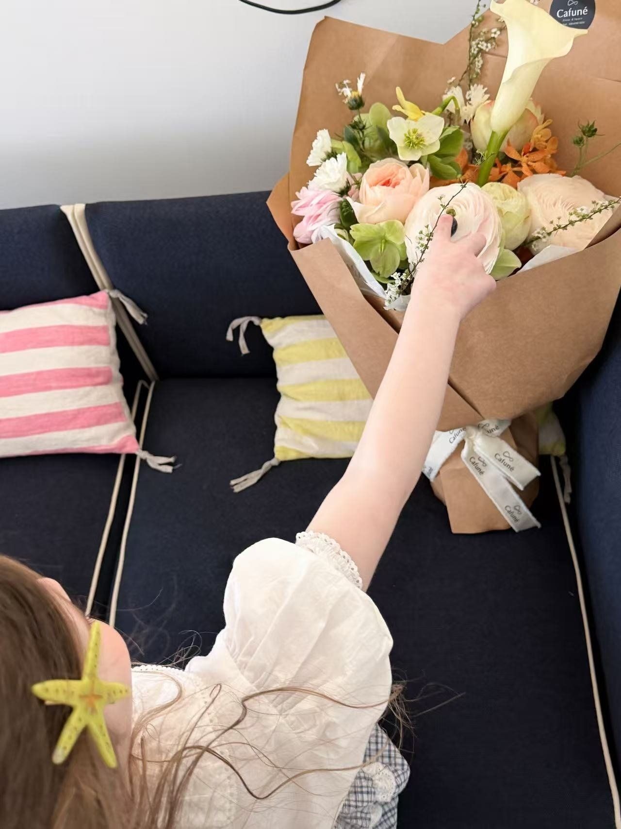 [aiai] Classic Pintuck White Blouse / [아이아이] 클래식핀탁화이트블라우스