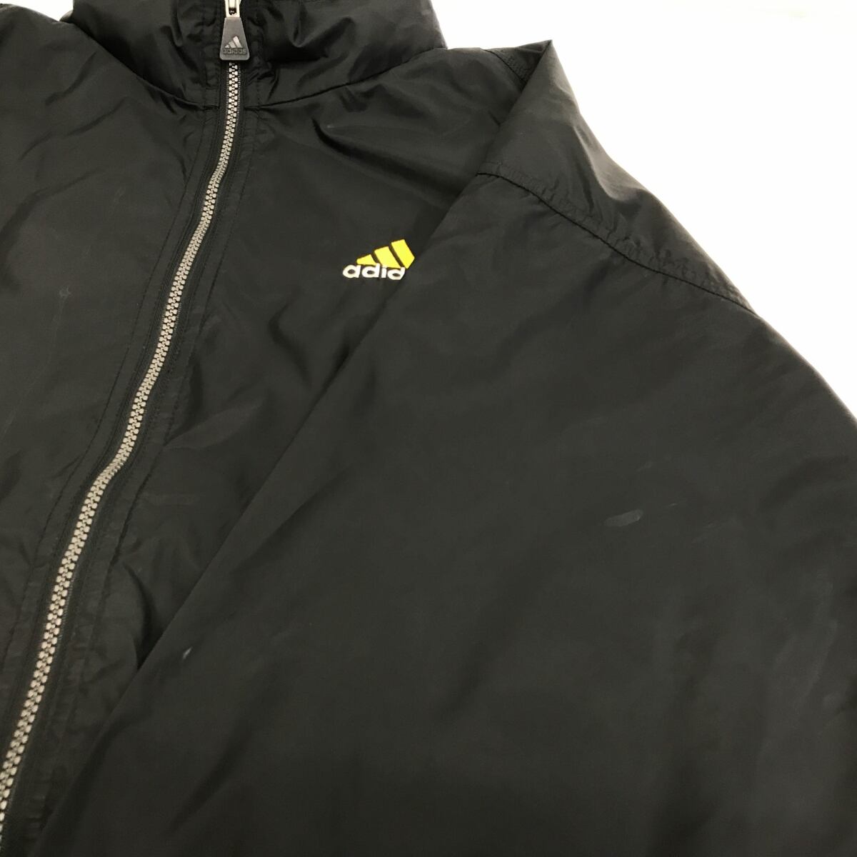 adidas ナイロン パーカー ジャケット ライン ゴールド ロゴ フード