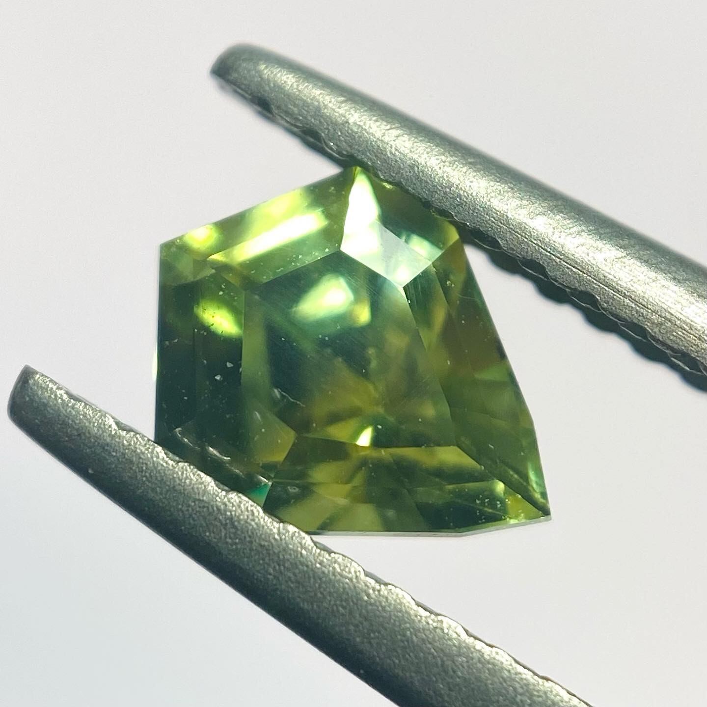 騎士なお守りサファイア