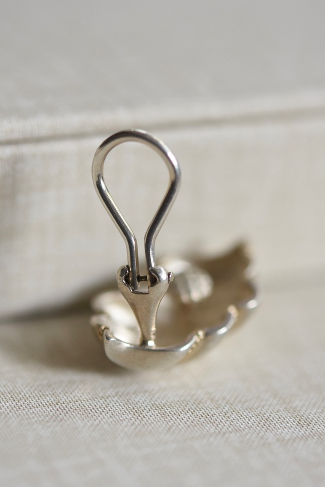 IORI／"Tiffany& Co." earrings／ twist