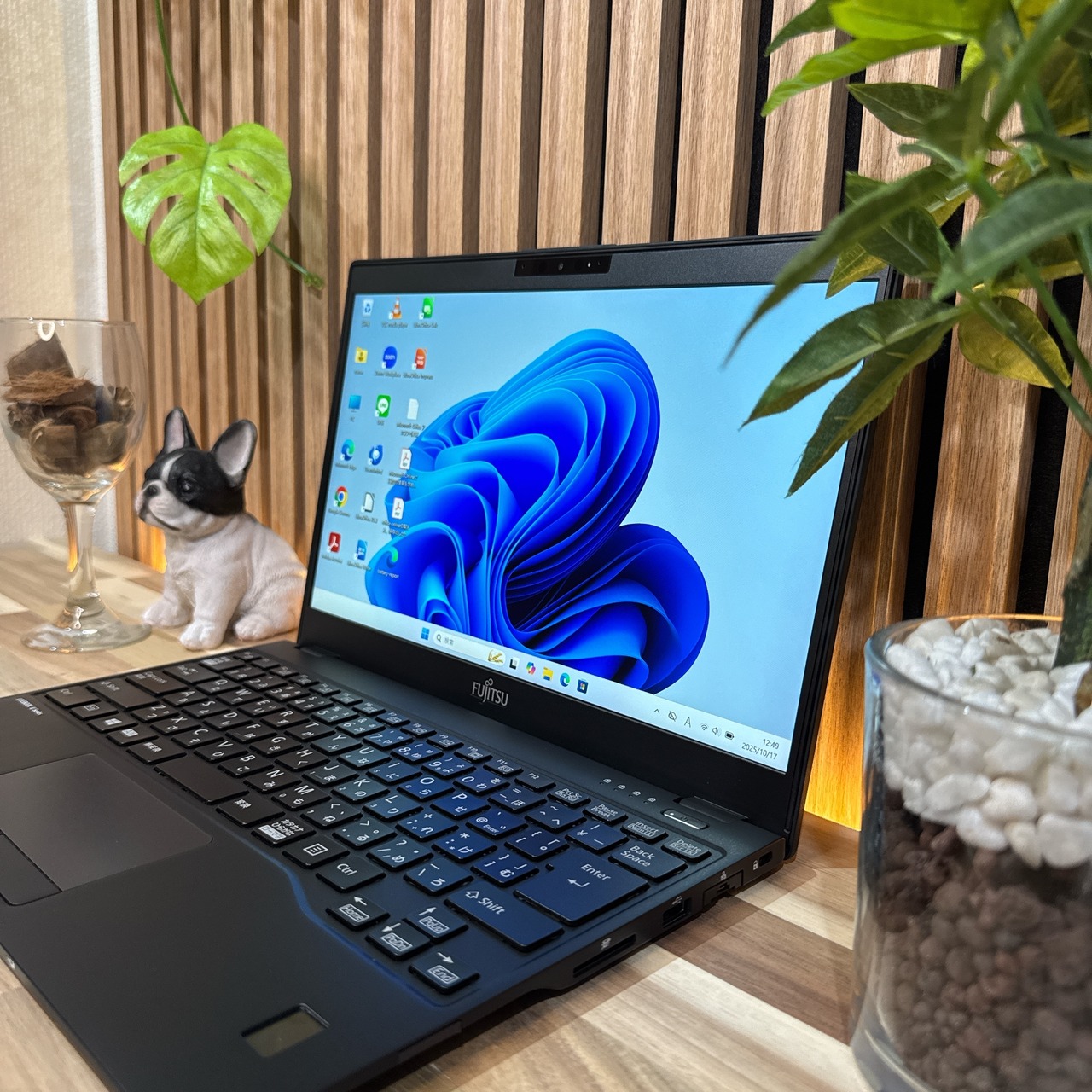 \ 公式ショップ限定価格❣️/ 準美品《法人向け性能》LIFEBOOK U9310/DX 第10世代 SSD256GB メモリ8GB フルHD 軽量ノートパソコン 安心サポート&3ヶ月保証付き