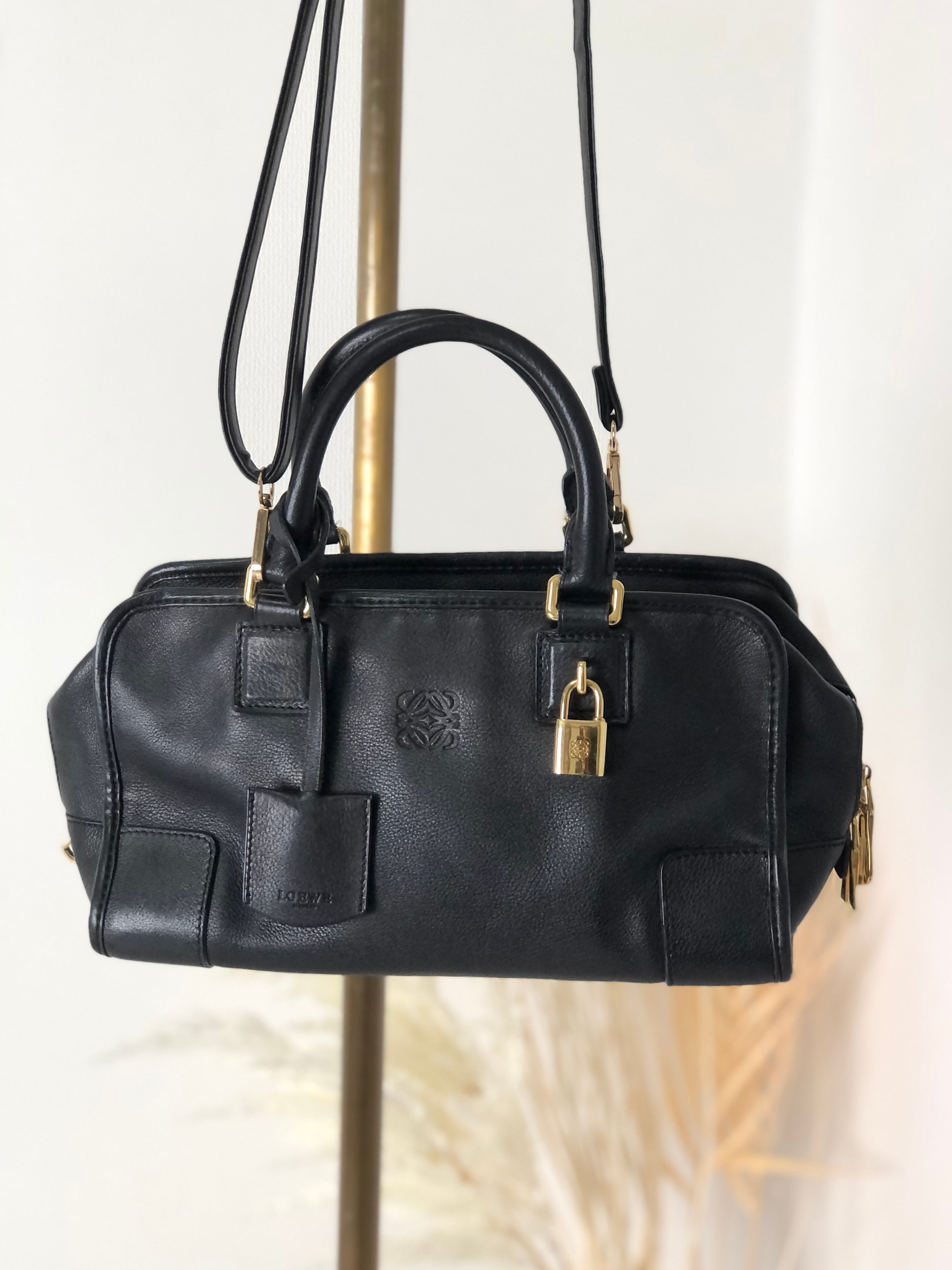日本直送 名牌中古包 】LOEWE ロエベ アマソナ28 パドロック レザー 