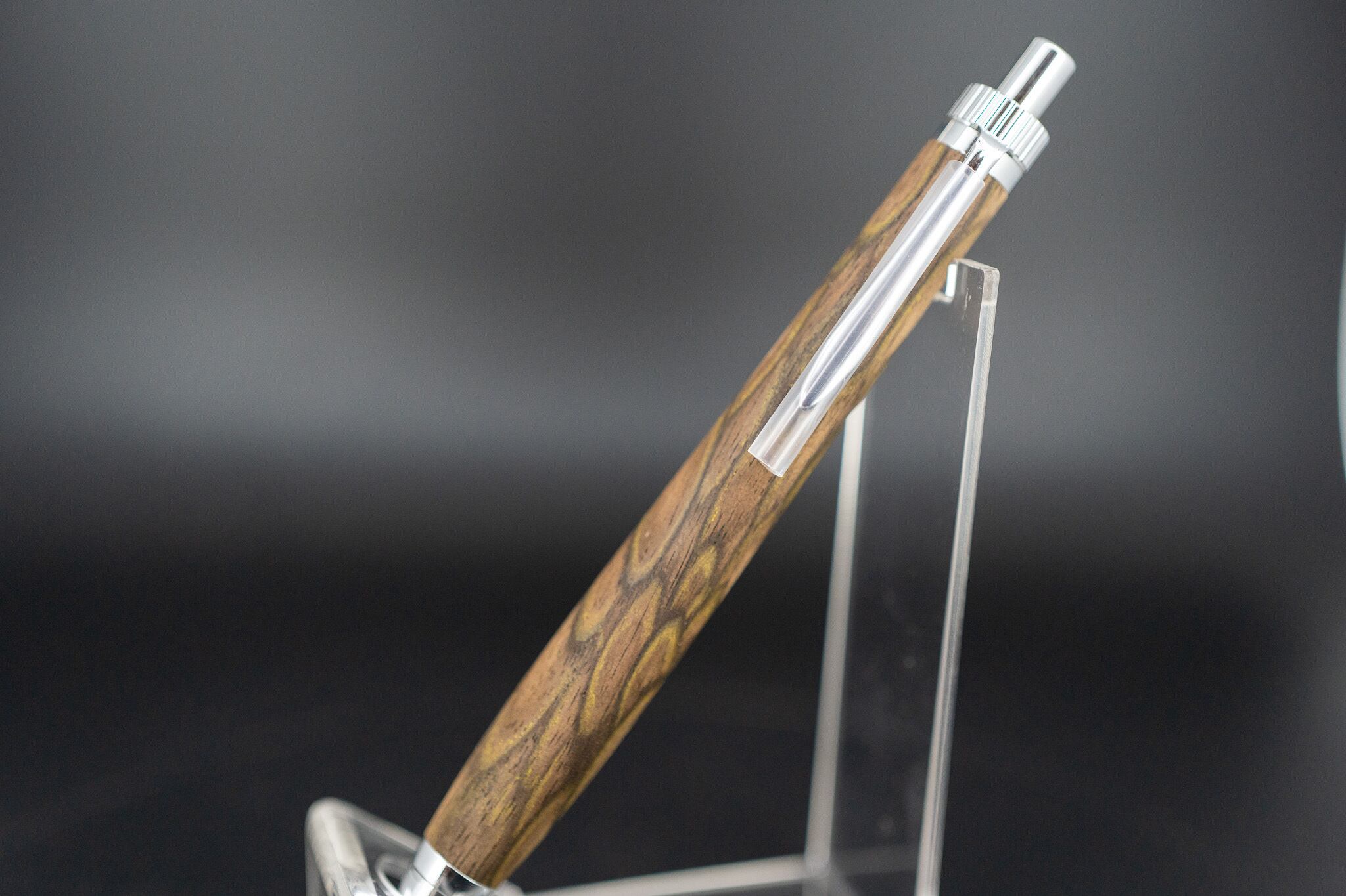 究極の銘木】マイバチ用 黒柿・孔雀杢丸棒