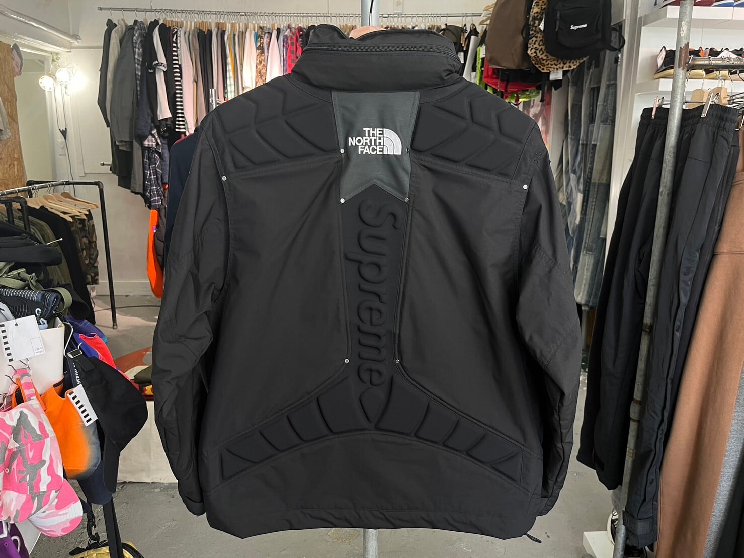 Supreme × THE NORTH FACE STEEPTECH APOGEE JACKET BLACK LARGE Supreme × THE NORTH FACE STEEPTECH APOGEE JACKET BLACK LARGE