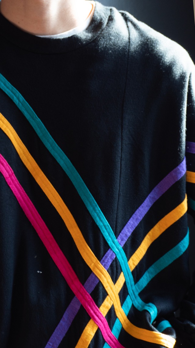 unknown '90s vintage Multi color line sweat