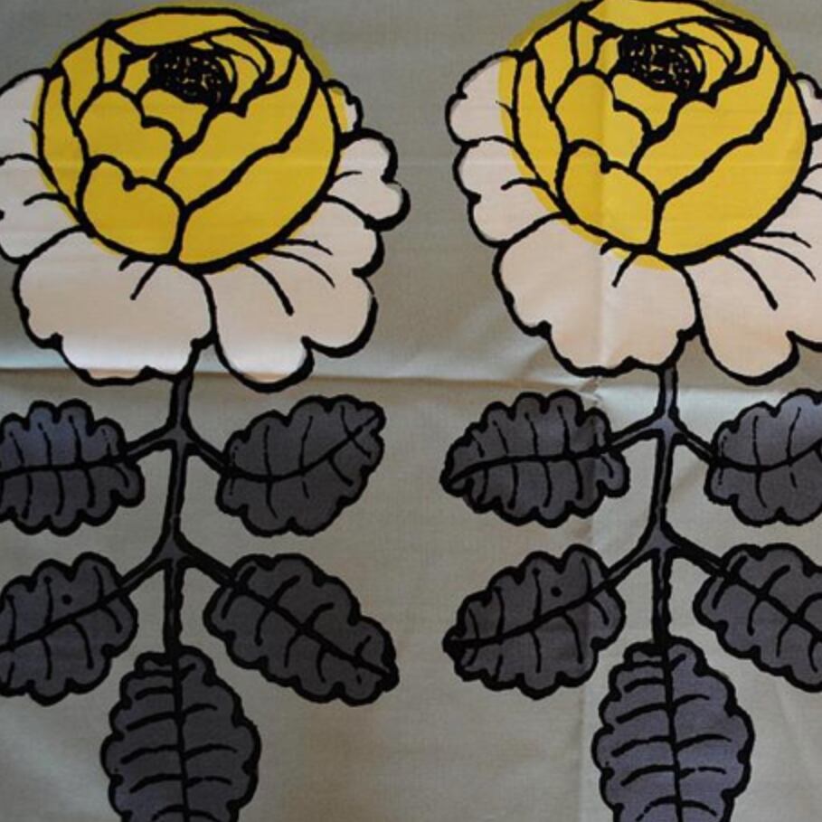 marimekko cotton fabric MAALAISRUUSU 40cm (1REP) マリメッコ生地　マーライスルース