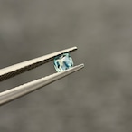 カラーチェンジジルコン 4.2x3.9mm, 0.43ct, ミャンマー産