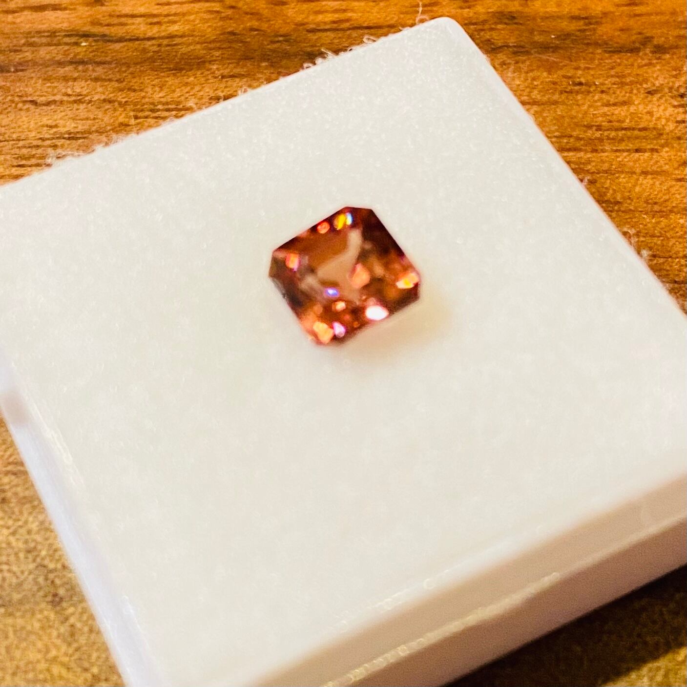 大人ロゼカラー ピンクジルコン