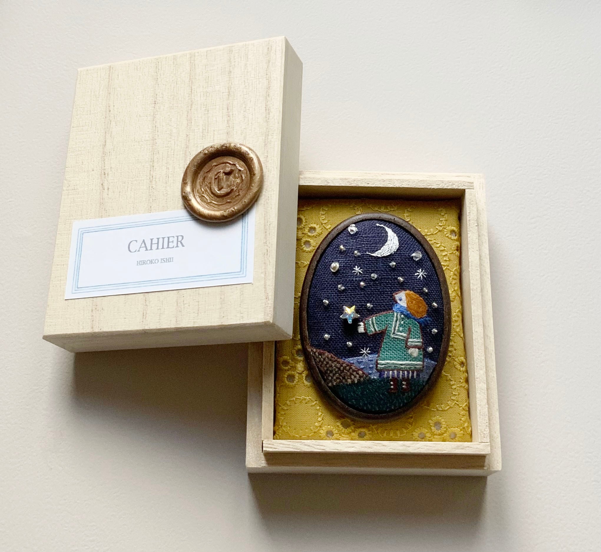 ブローチ「let's snow」