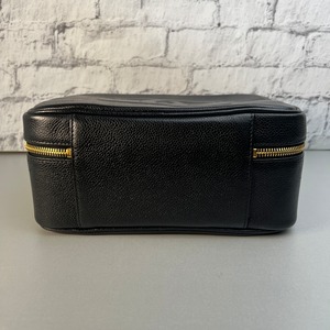 CHANEL シャネル ココマーク コスメ キャビアスキン ショルダーバッグ ブラック A-10188