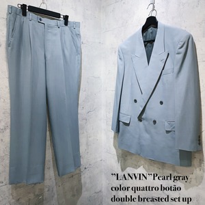 ”LANVIN”Pearl gray color quattro botão double breasted set up