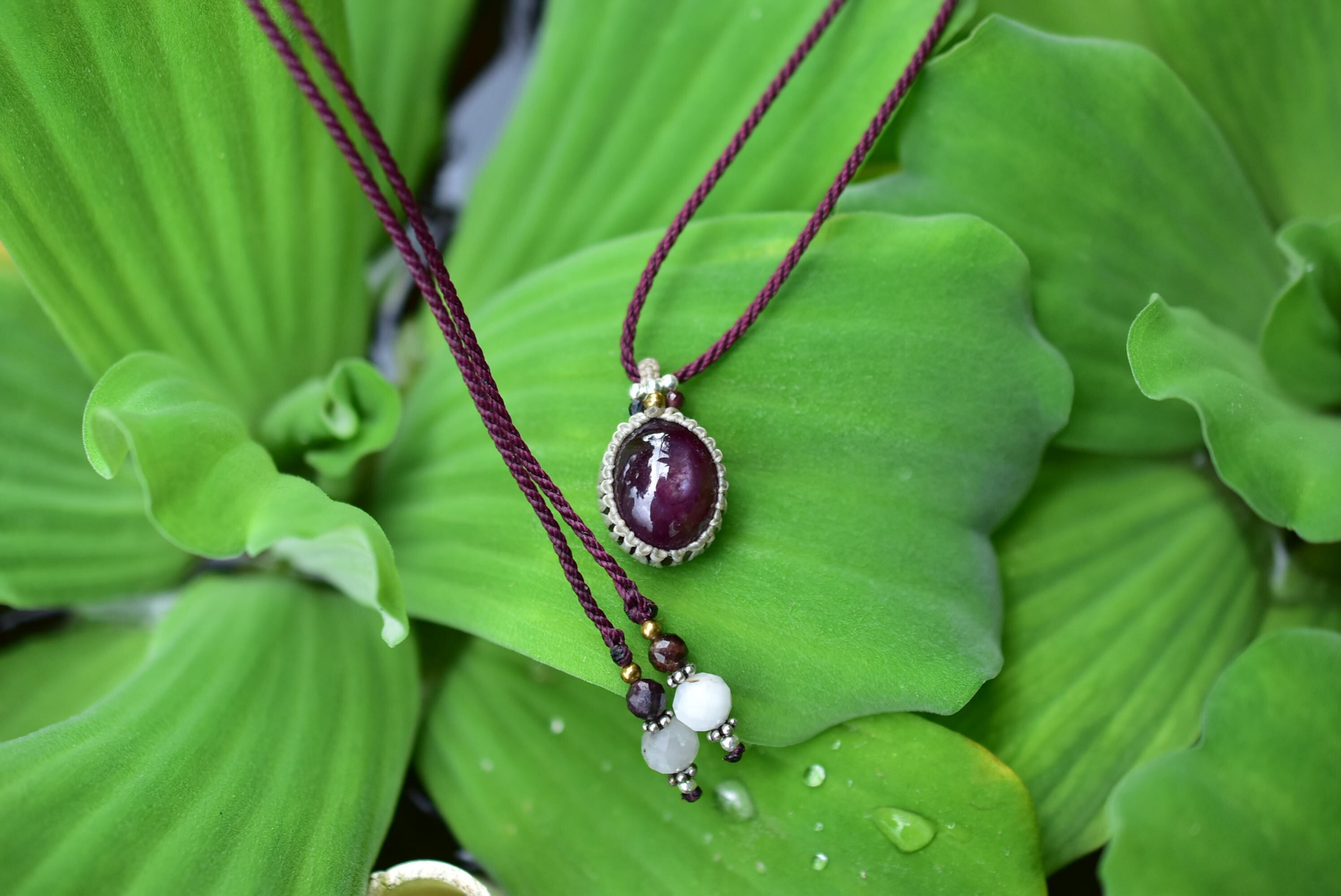 上質小粒☆ルビー マクラメペンダント393 | Funky garuda(ファンキー