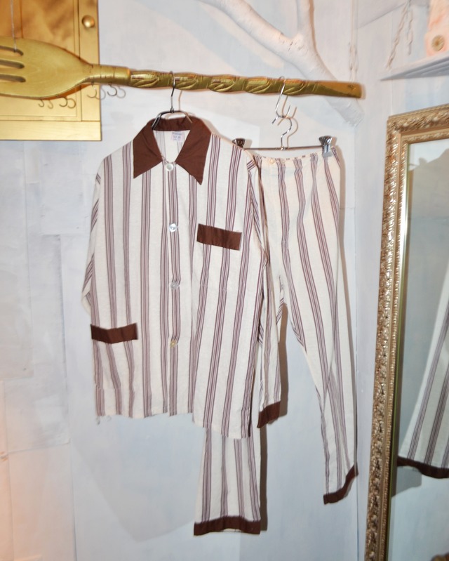 Europe Vintage pajama setup