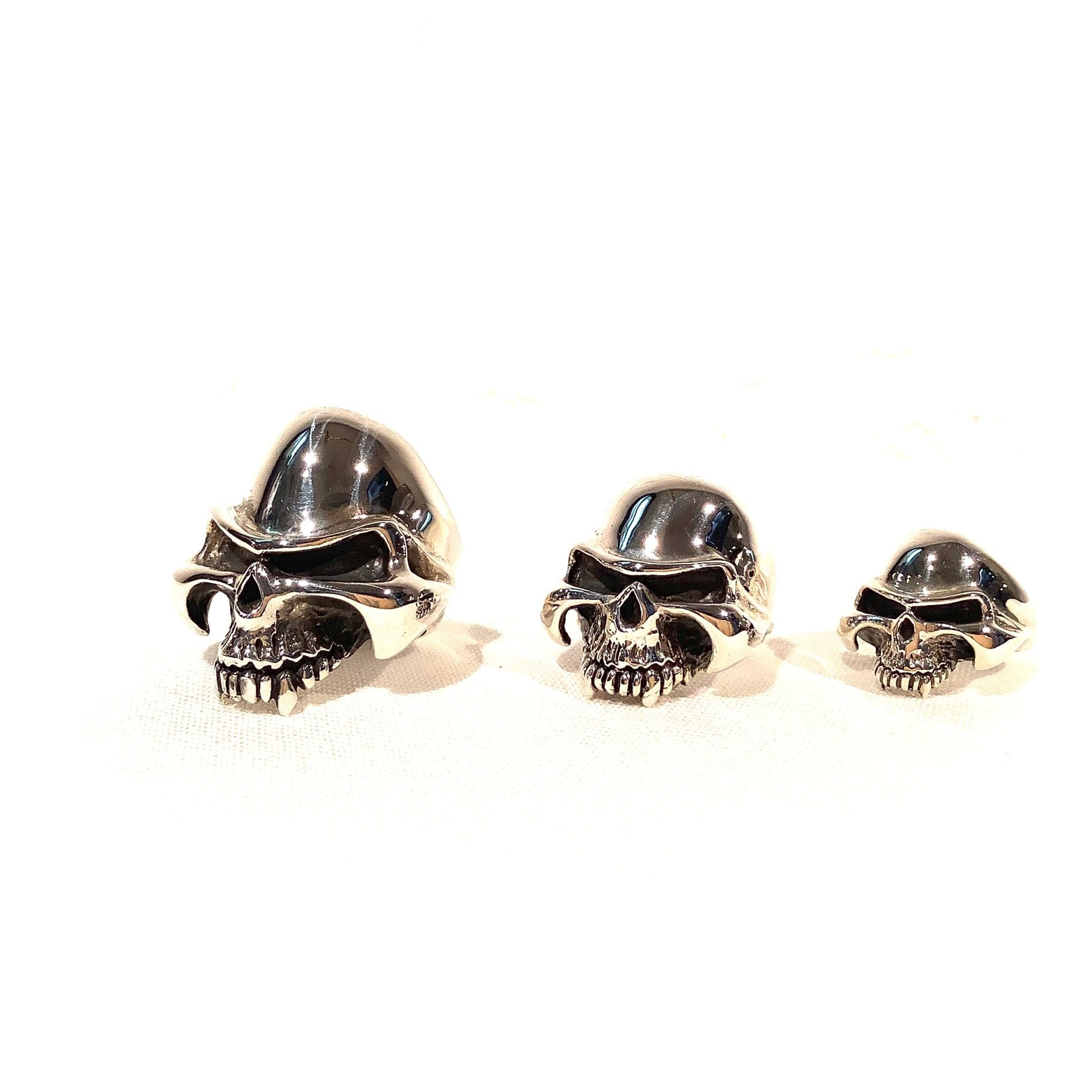 THIRTEEN DESIGNS サーティーンデザインズ DEVIL KILLER SKULL RING